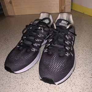 Running shoes